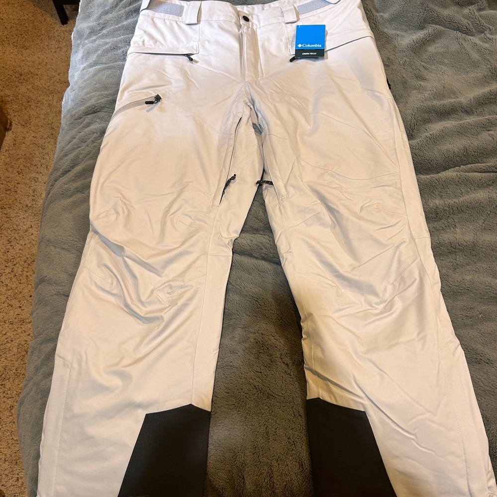 Large Columbia white snow pants